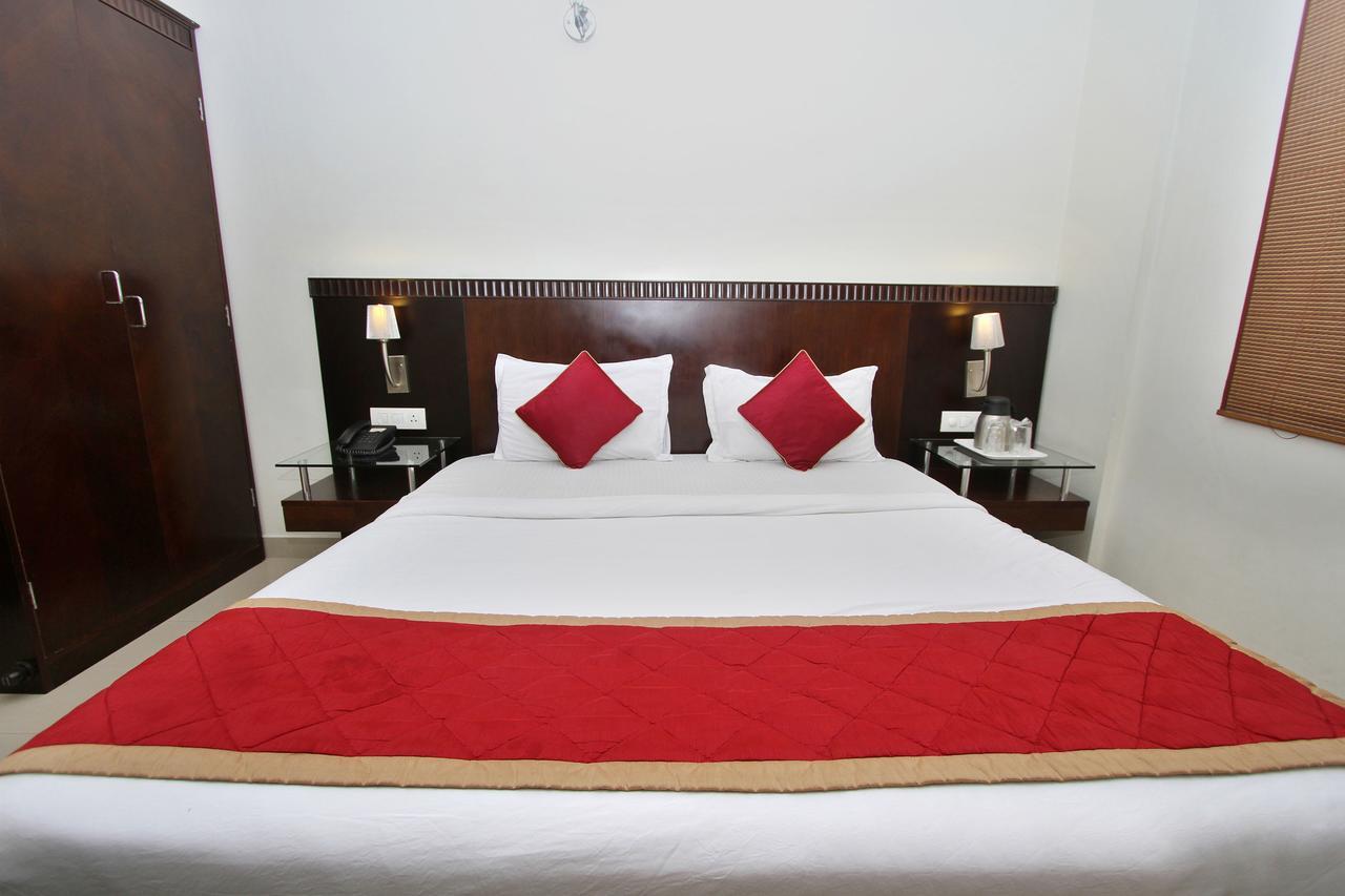 Hotel Amshi International บังกาลอร์ ภายนอก รูปภาพ