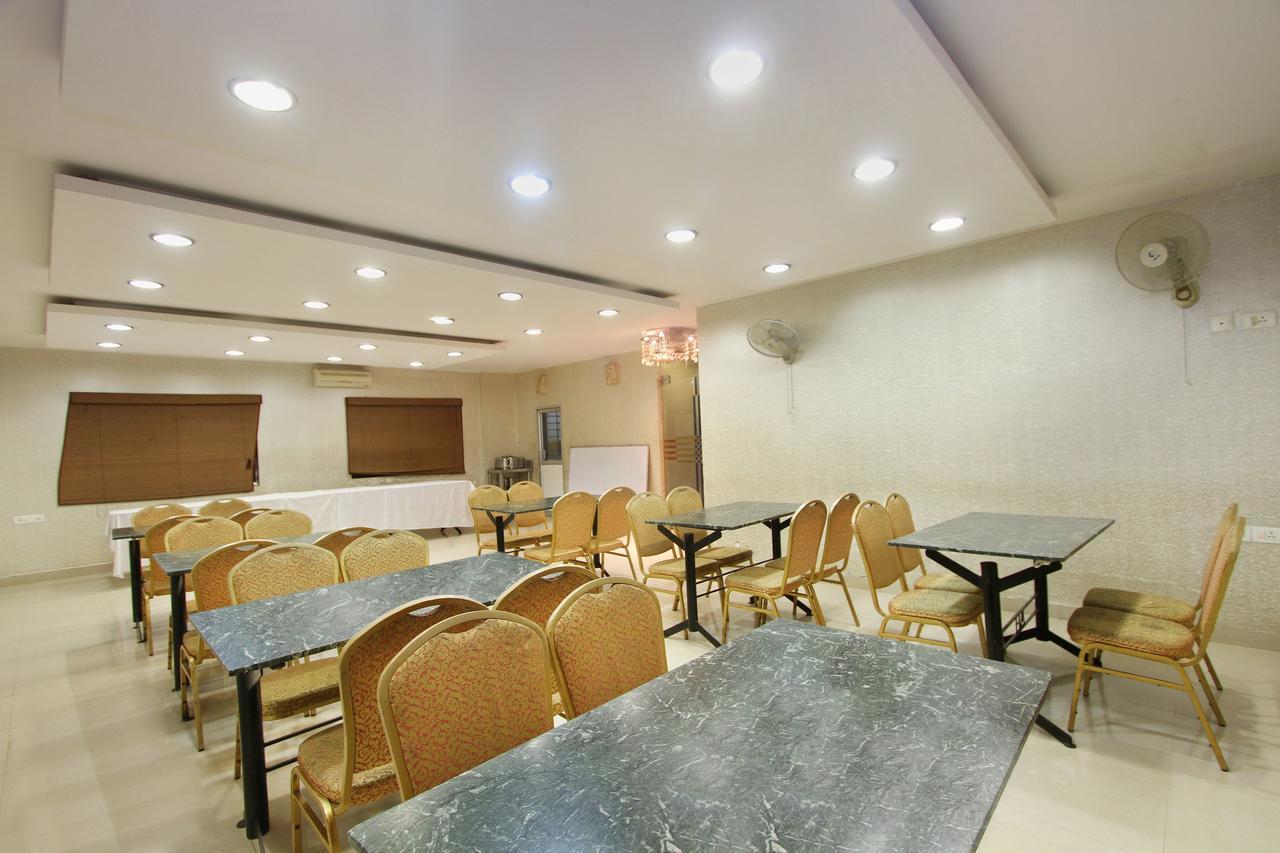 Hotel Amshi International บังกาลอร์ ภายนอก รูปภาพ