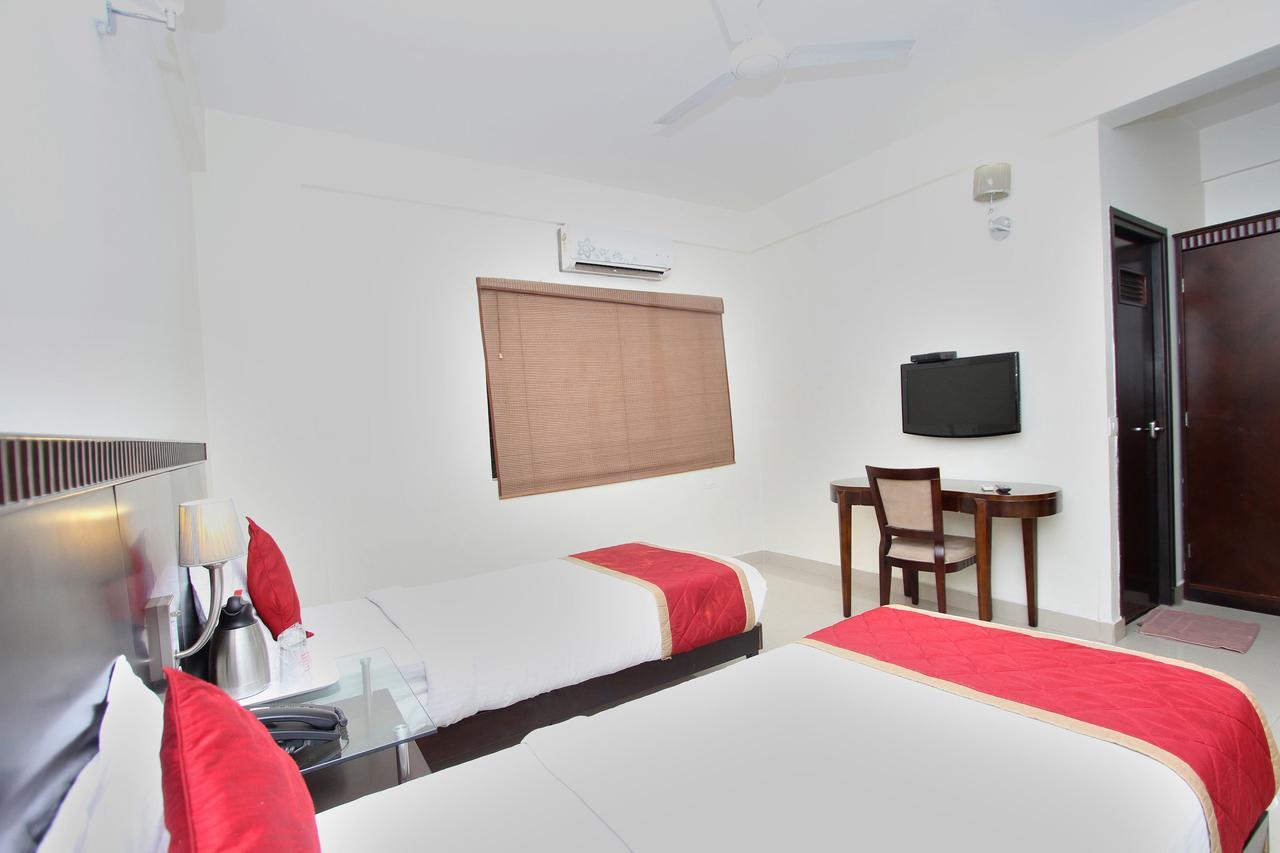 Hotel Amshi International บังกาลอร์ ภายนอก รูปภาพ